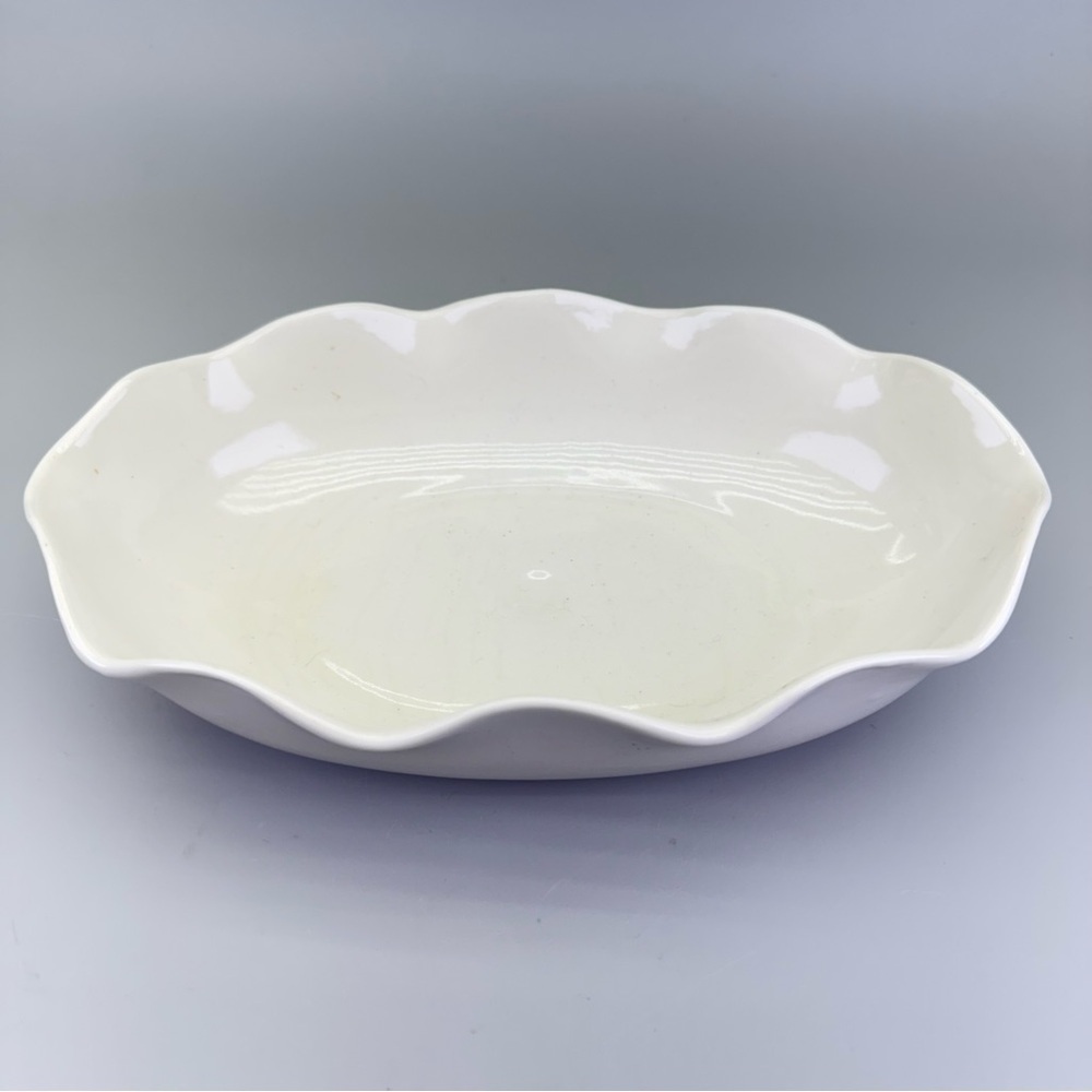 Vintage Abingdon Pottery Serving Bowl - Picture 8 of 11